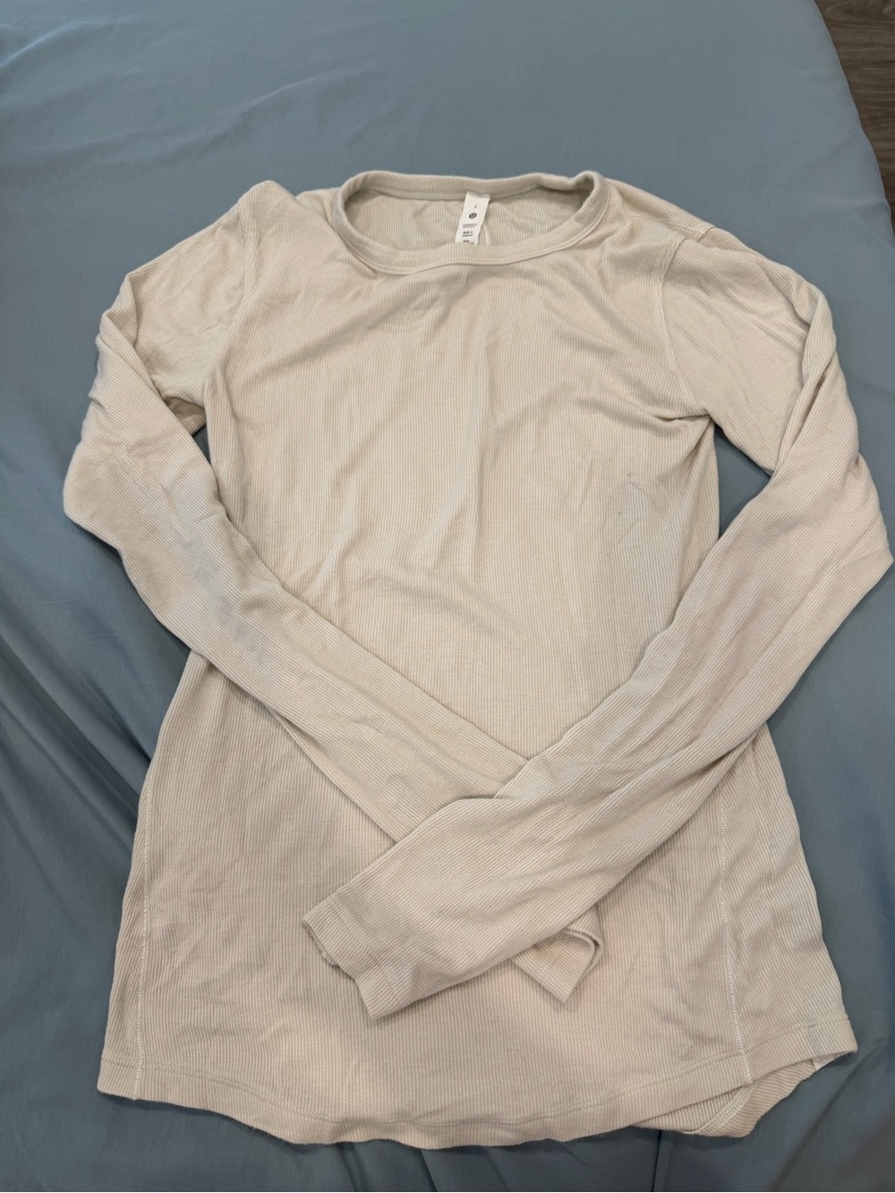 Lululemon Light Beige Long Sleeve Ribbed Top